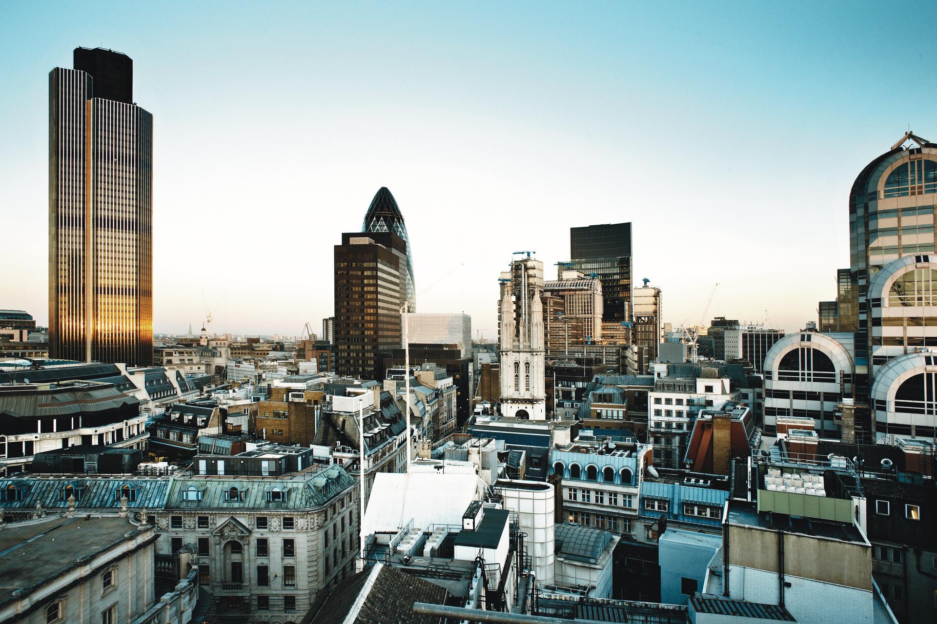 View of high-rise buildings in London, with the Lime street building in the middle where Ramboll provided engineering services